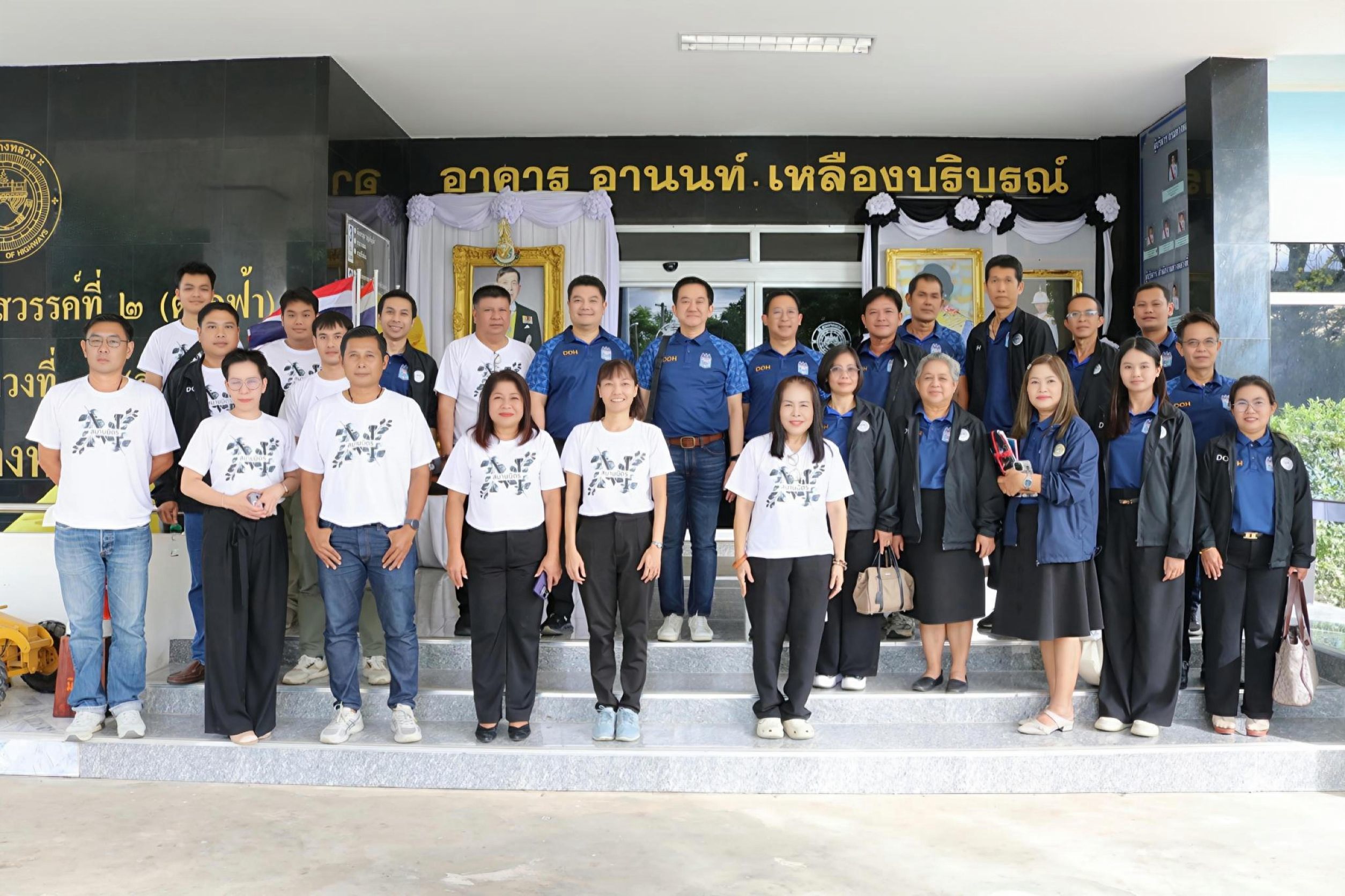 นายเอกนรินทร์ จินทะวงค์ ผู้อำนวยการสำนักงานทางหลวงที่ 11 (ลพบุรี) พร้อมด้วยคณะผู้บริหาร เข้าตรวจเยี่ยม แขวงทางหลวงนครสวรรค์ที